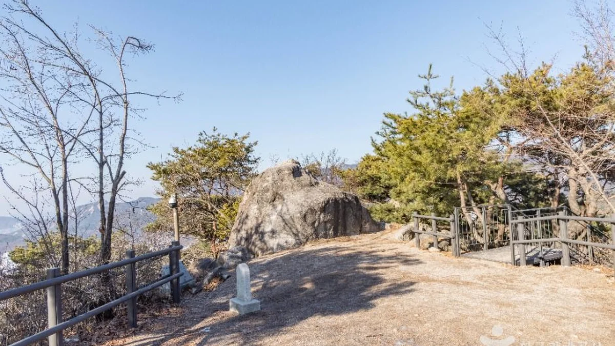북악산