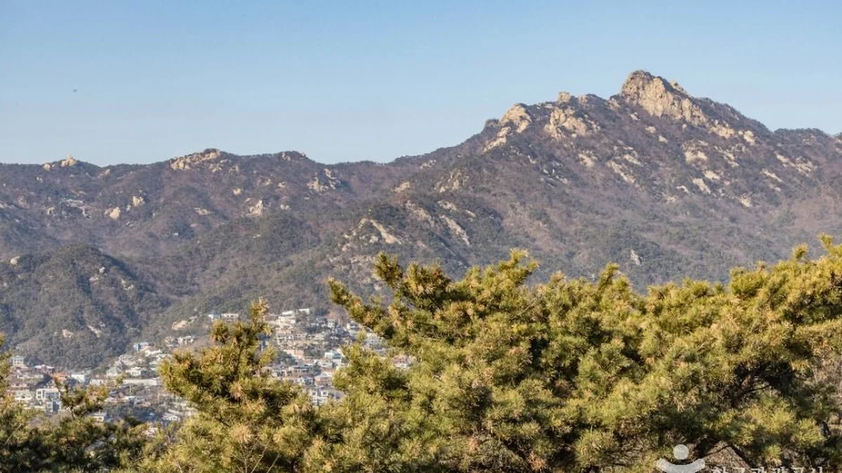 북악산