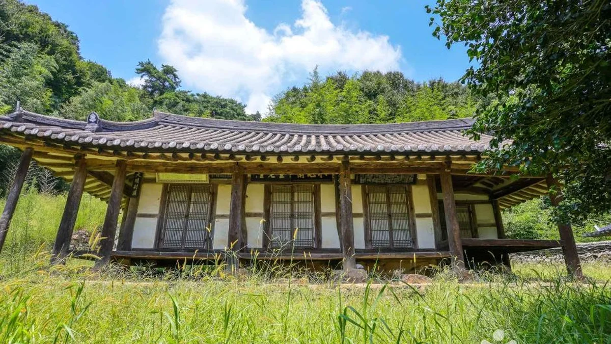 영사재