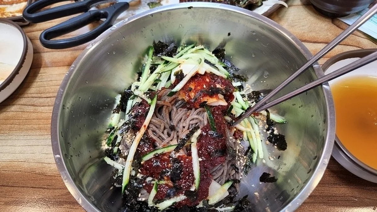 강산막국수
