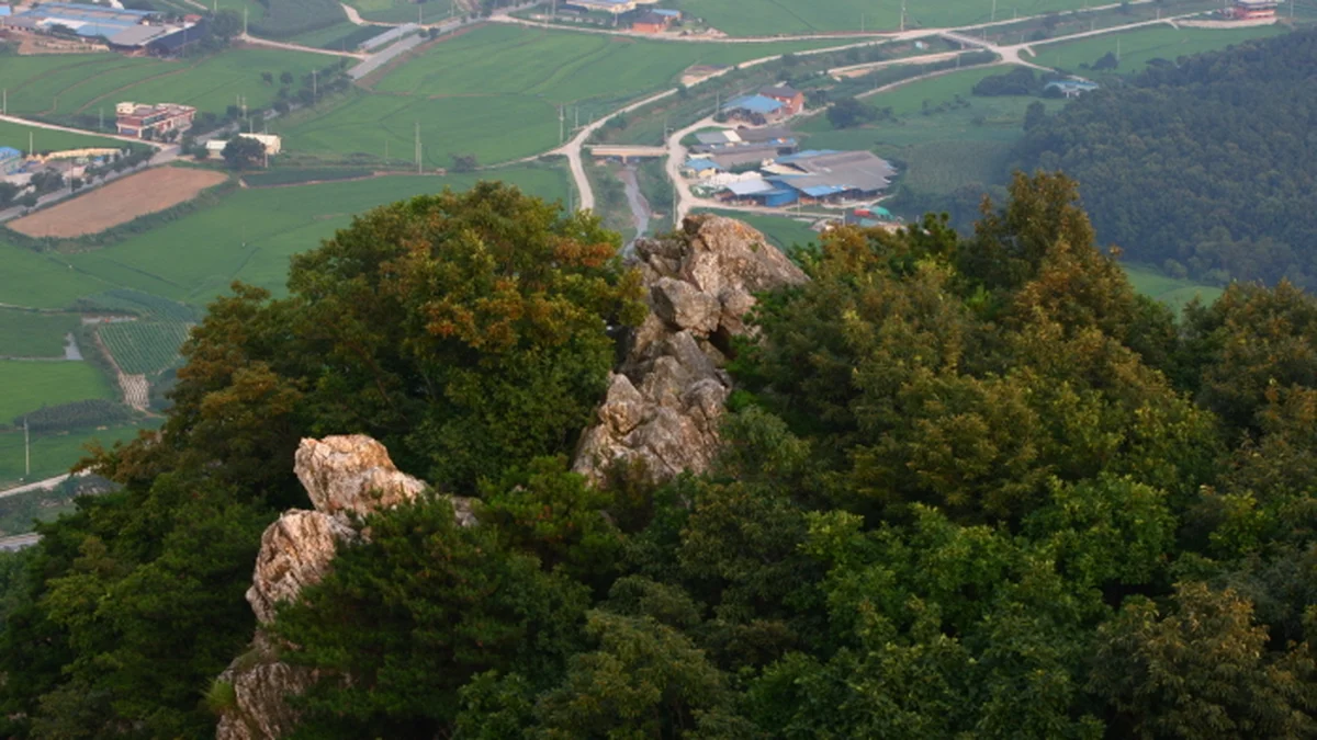 도드람산(저명산)