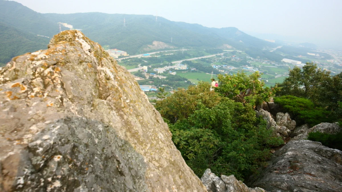 도드람산(저명산)