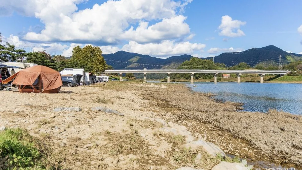 목도강수욕장