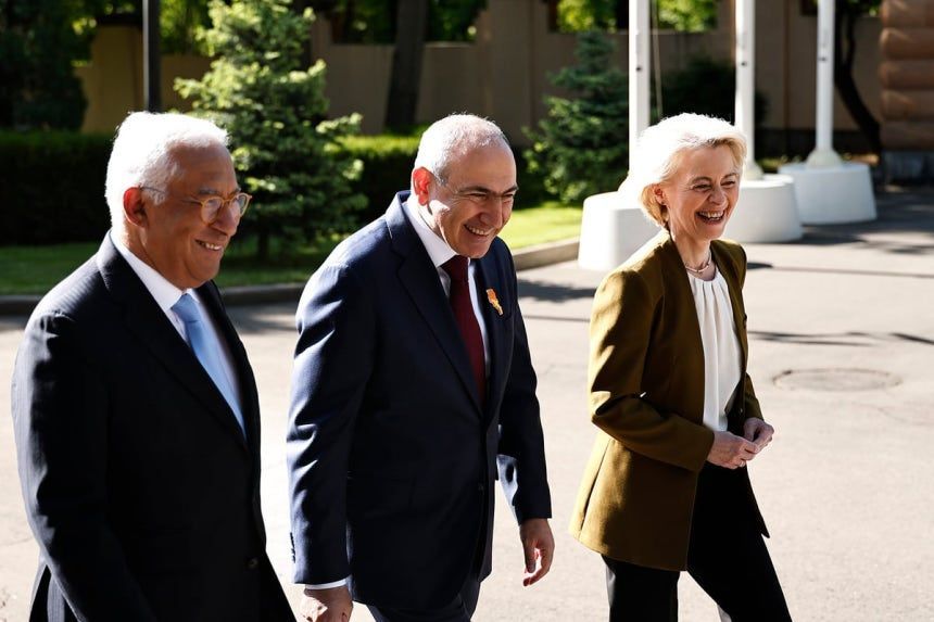 引用：アルメニア首相官邸