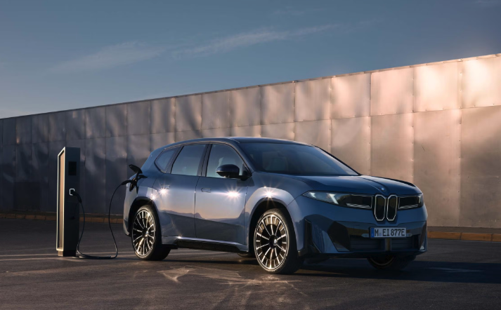 BMW 신형 ix3 국내 출시 옵션&가격 정리