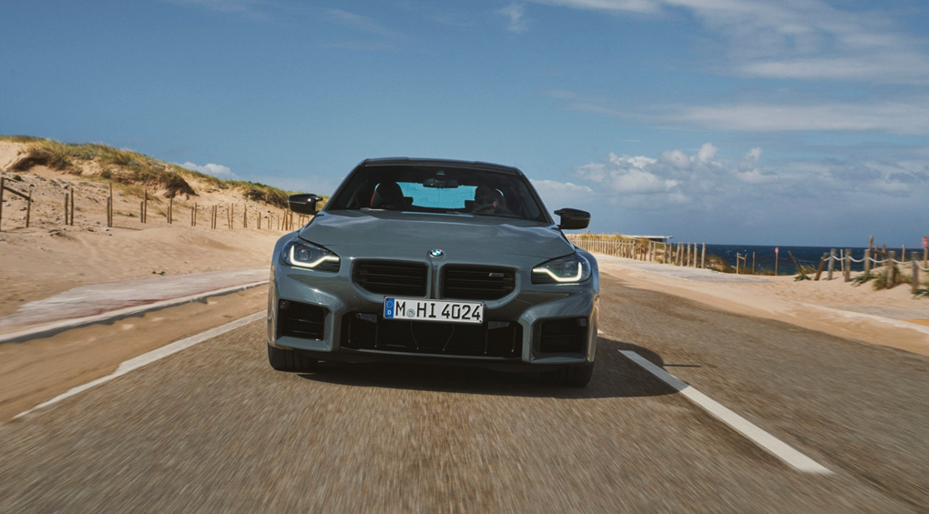 BMW M2의 사륜구동 모델이? M2 xDrive 공개