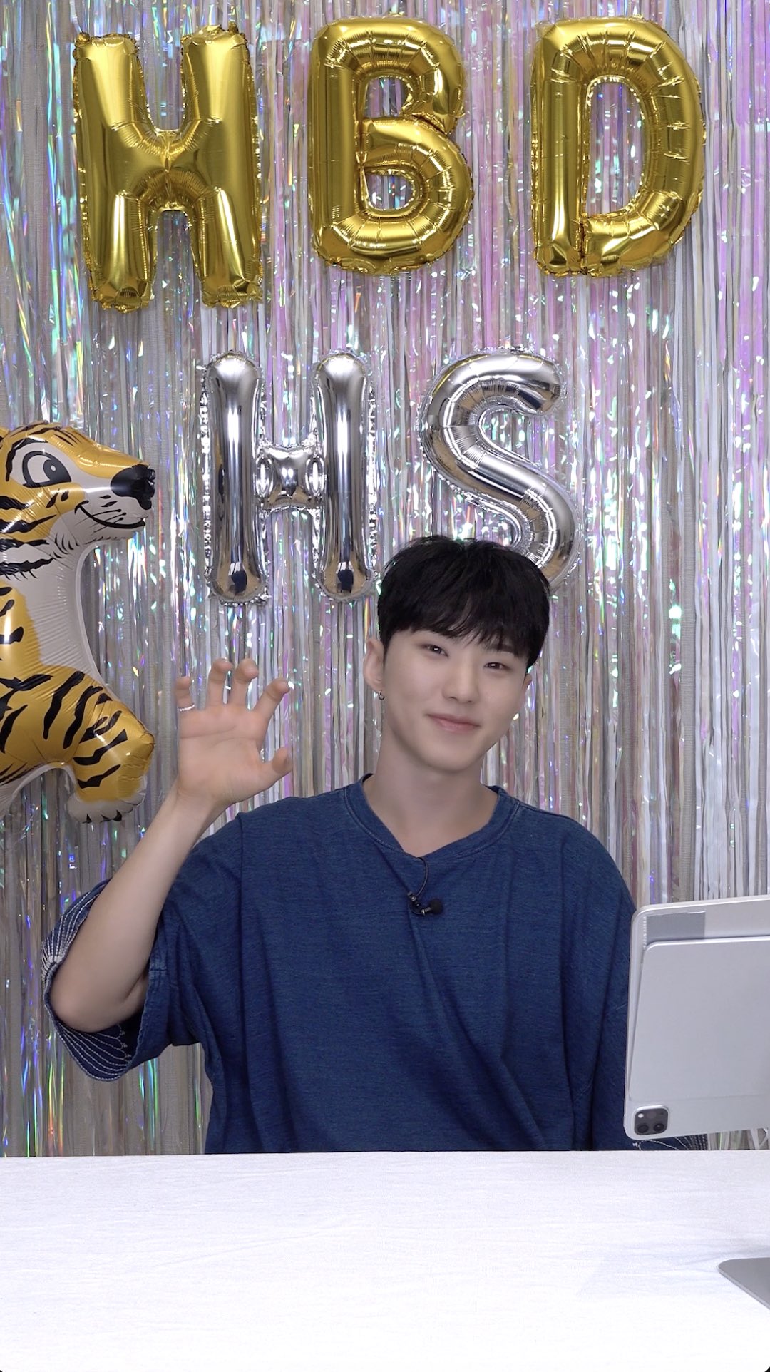 세븐틴 호시 (출처=세븐틴 공식 X)