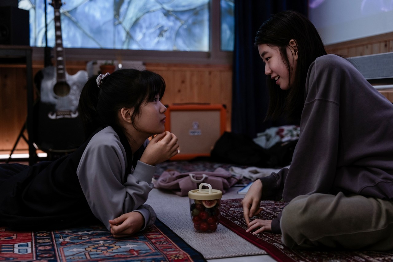 〈그림자 아이〉