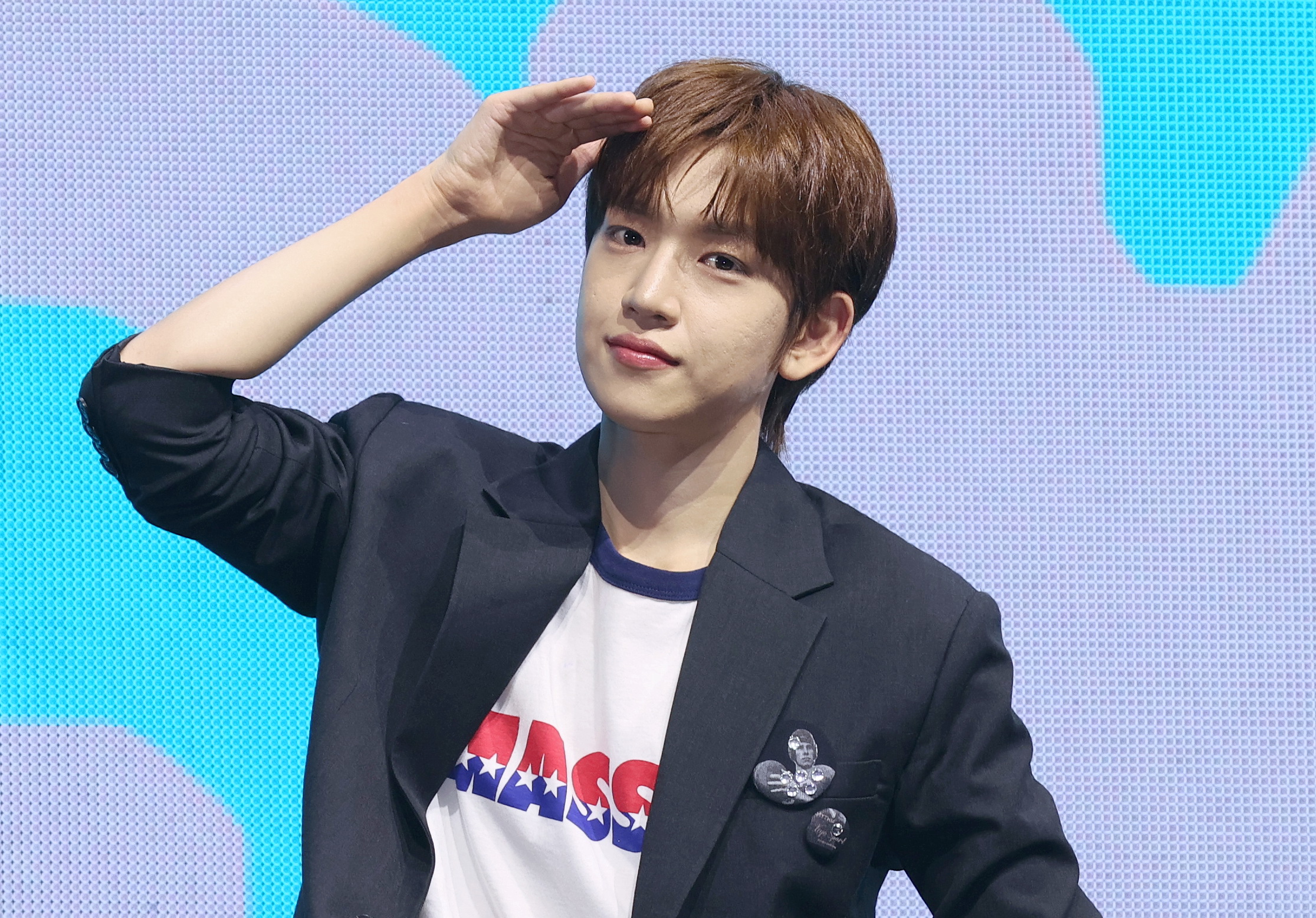 그룹 아이딧(IDID)의 김민재가 첫 번째 미니앨범 '아이 디드 잇'(I did it) 발표회에서 포즈를 취하고 있다. 2025.9.15
