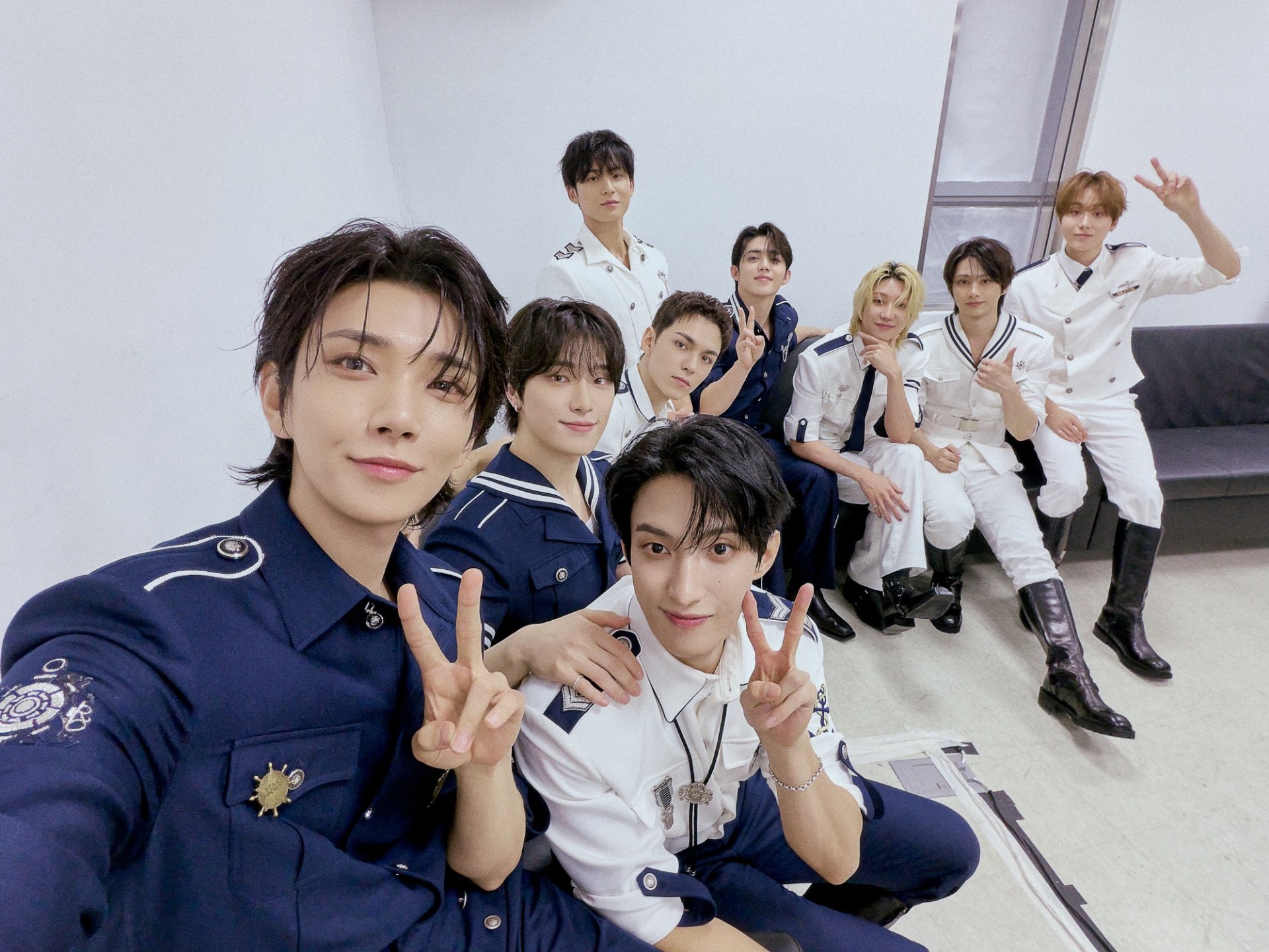 세븐틴 (출처=세븐틴 공식 X)