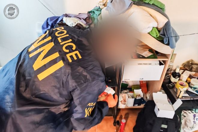 引用:ハンガリー警察