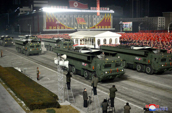 한달 만에 '북한판 이스칸데르' KN-23 사거리 북한 주장대로 정정…“탐지 제한 영역 있다” | 문화일보