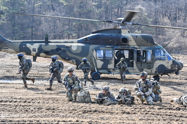 국힘, 韓美 FS연습 야외실기동훈련 축소 및 발표 연기 보도에 “동맹 흔들려선 안돼” | 문화일보