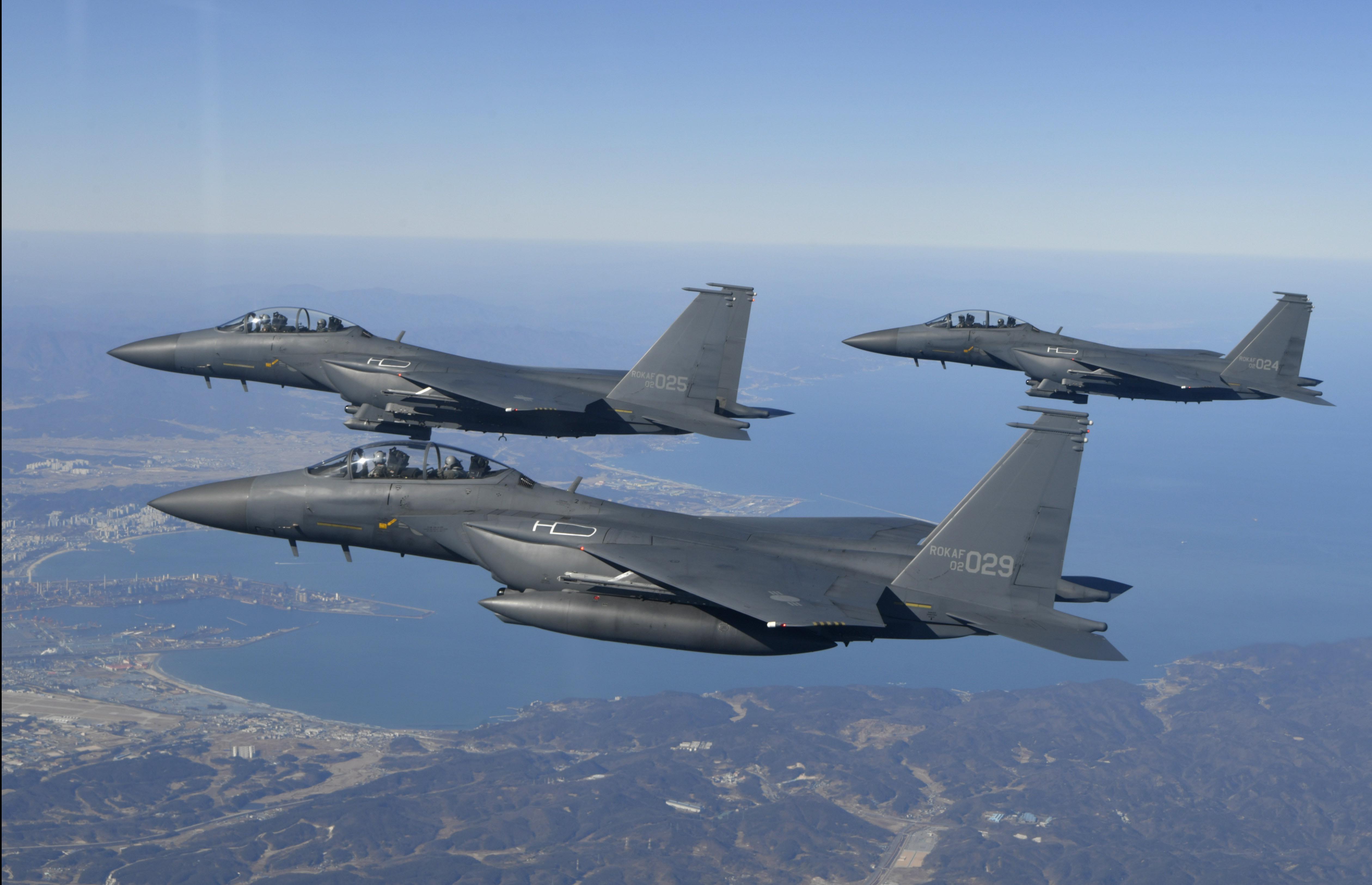 단독] 도입에 7조4000억 F-15K, 개량에 3조7000억