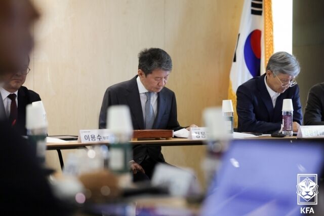 정몽규 대한축구협회장은 지난달 29일(이하 한국시각) 2026 북중미 월드컵 개막을 앞두고 사임 소식을 발표했다./대한축구협회 제공