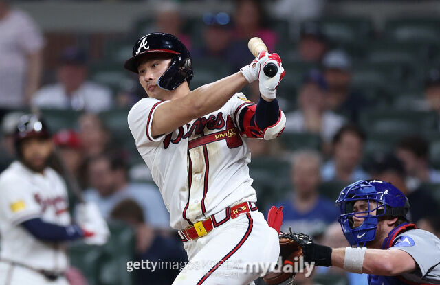 MLB 애틀랜타 산하 마이너리그 트리플A팀에서 뛰고 있는 김하성이 26일(한국시각) 열린 더블헤더 1차전에서 2타점 적시 2루타를 쳤다./게티이미지코리아