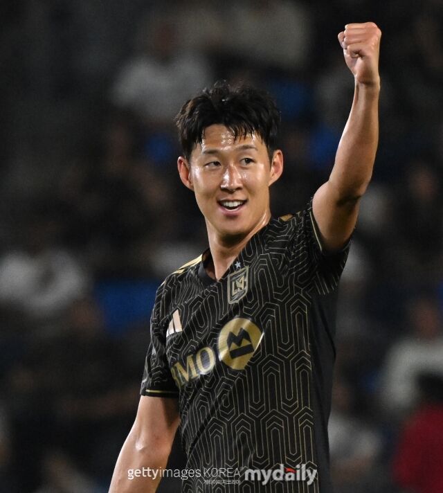 손흥민(LAFC)이 18일 11시 25분(이하 한국시각) 미국 LA의 디그니티 헬스 스포츠 파크에서 펼쳐진 LA 갤럭시와의 2026 미국 메이저리그사커(MLS) 경기에서 득점을 기록했다./게티이미지코리아