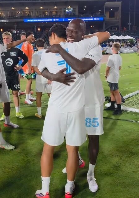 손흥민과 채드 존슨이 MLS 올스타전 행사에서 만남을 가졌다./채드 존슨 SNS