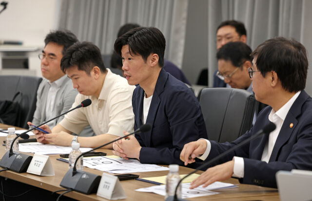 박지성 위원장이 K-축구혁신위원회에서 발언하고 있다./문체부 제공