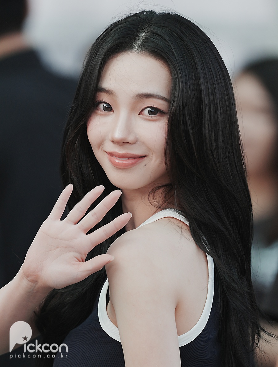 에스파 카리나, 분위기 무슨 일…망국의 공주 느낌 (포토)