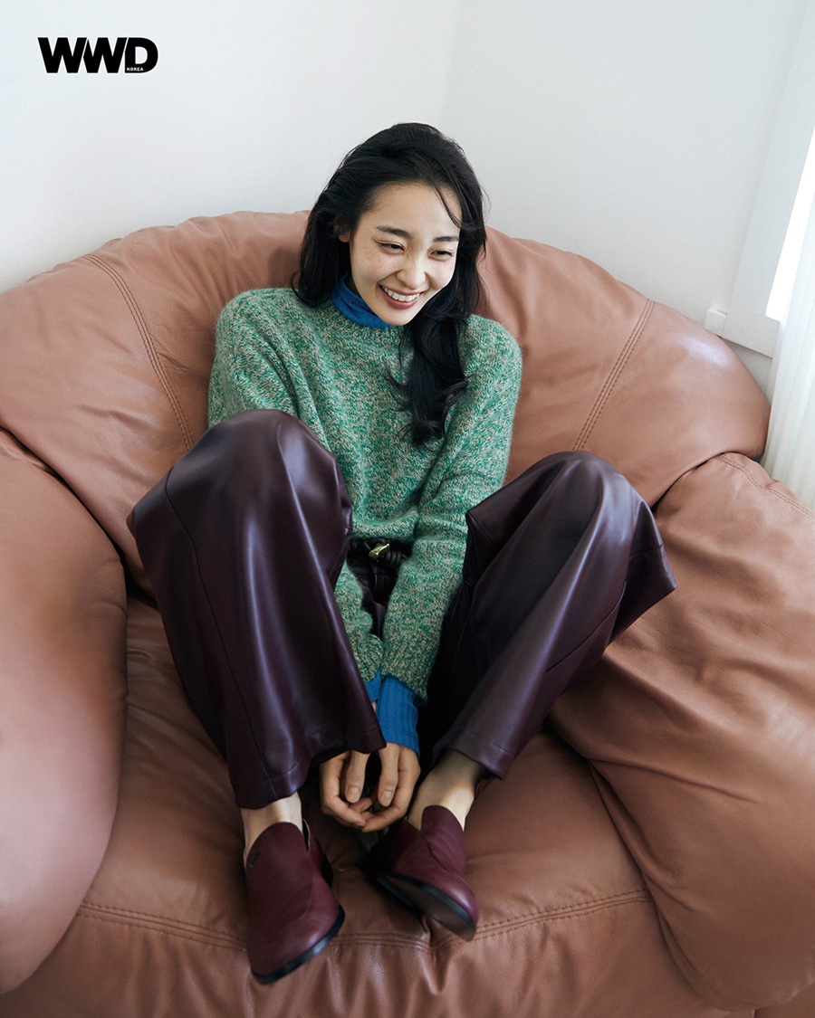 김민하, 여름과 가을의 경계 속 꾸밈없는 아름다움 [화보]
