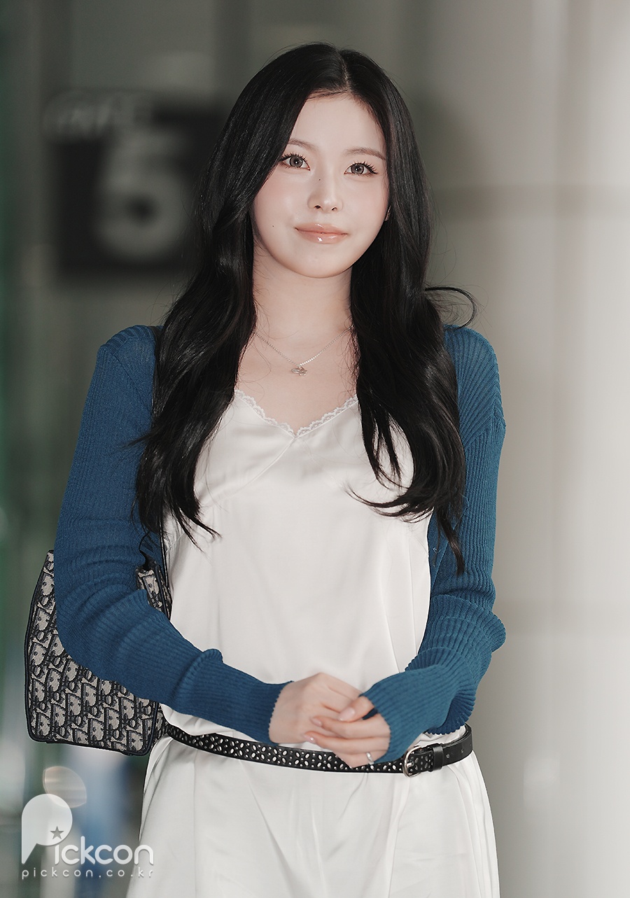 사랑스러움이 넘치면 '엔믹스 규진'이 됩니다 (포토)