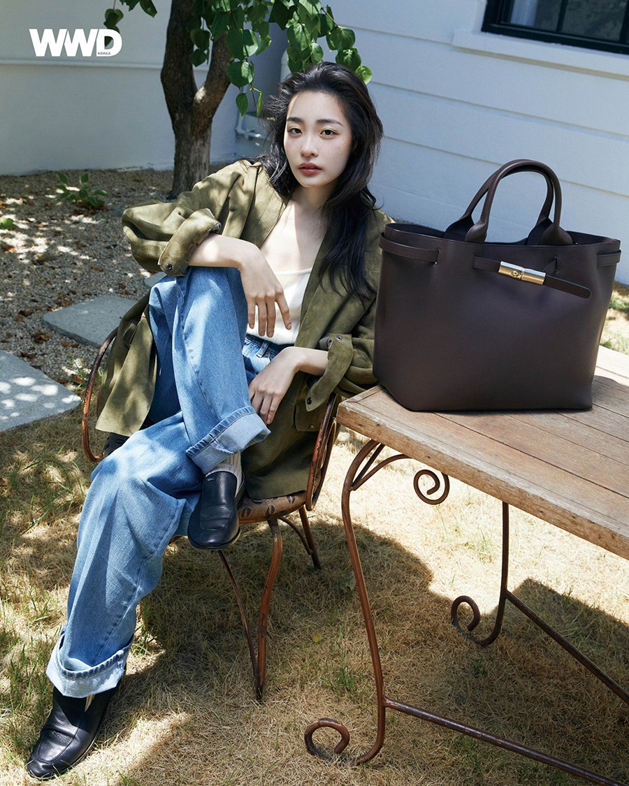 김민하, 여름과 가을의 경계 속 꾸밈없는 아름다움 [화보]