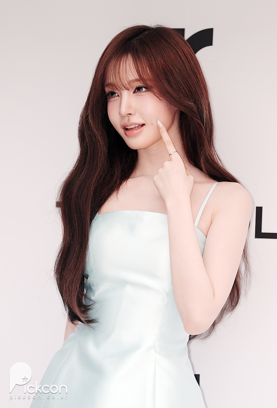 아이브 리즈, 빠져들 것 같은 보조개 요정 (포토)