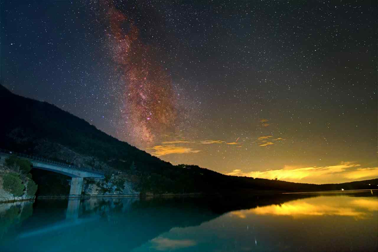 보인다가 아니라 '보일 수도'있는 오로라 투어 / 사진=unsplash