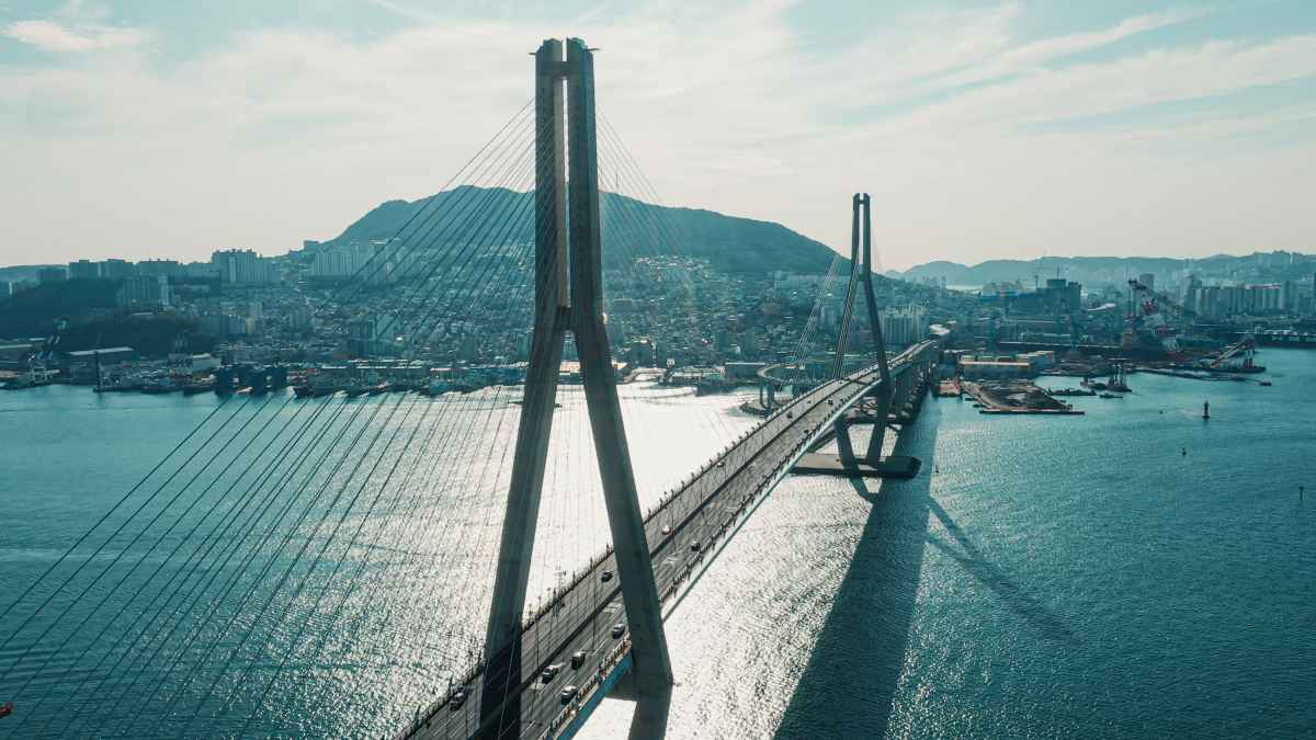 (부산항대교)영도 봉래동 / 사진=부산관광공사 영도구 문화관광과