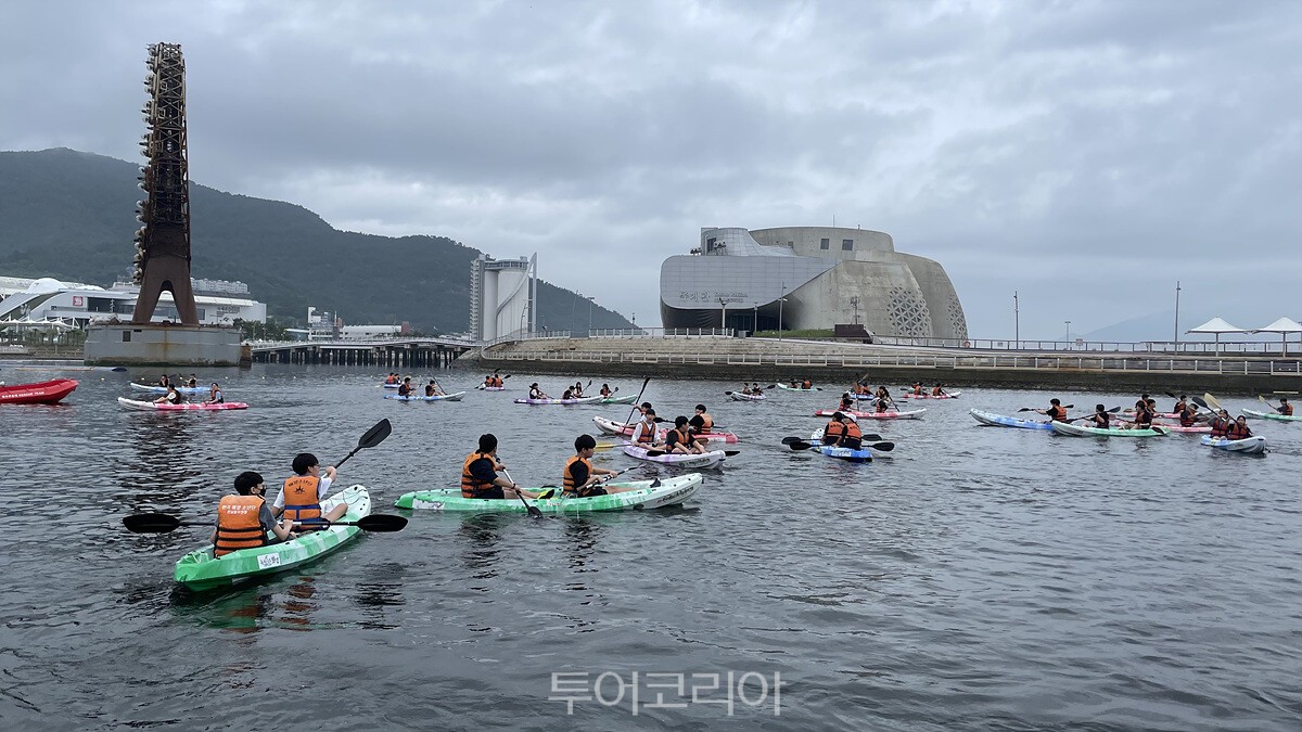 여수 바다에서 해양레저를무료로 즐길 수 있다./사진-여수시