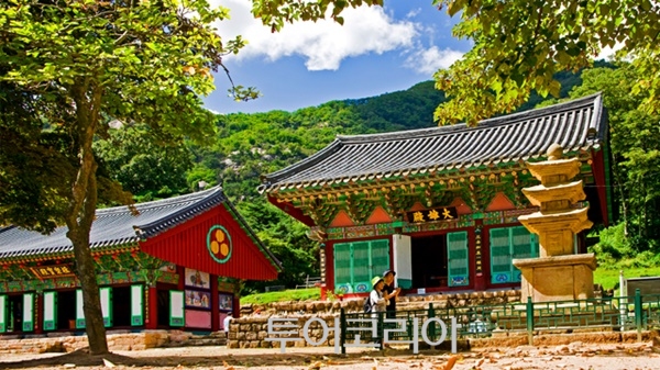 영국사/사진-영동군 제공