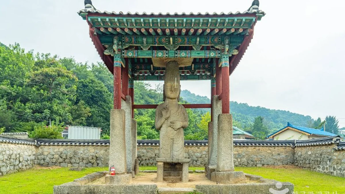 매산리석불입상