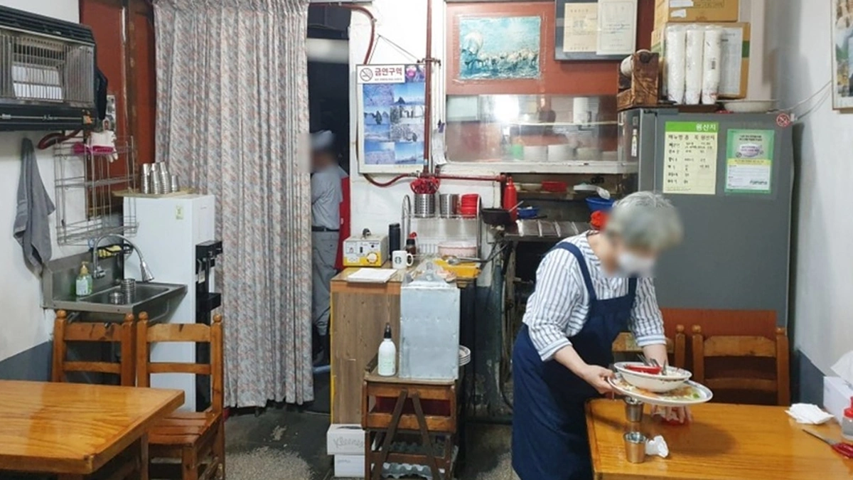 신성각