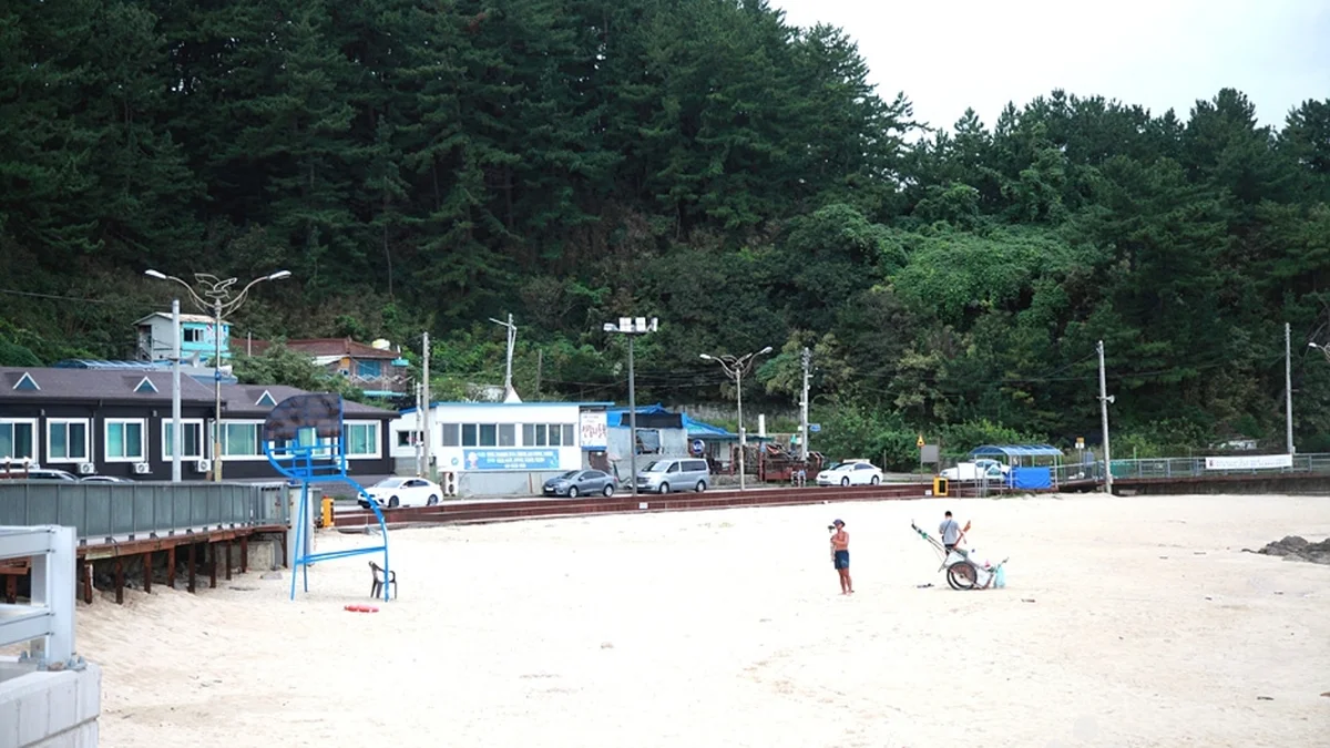 작은후진해수욕장