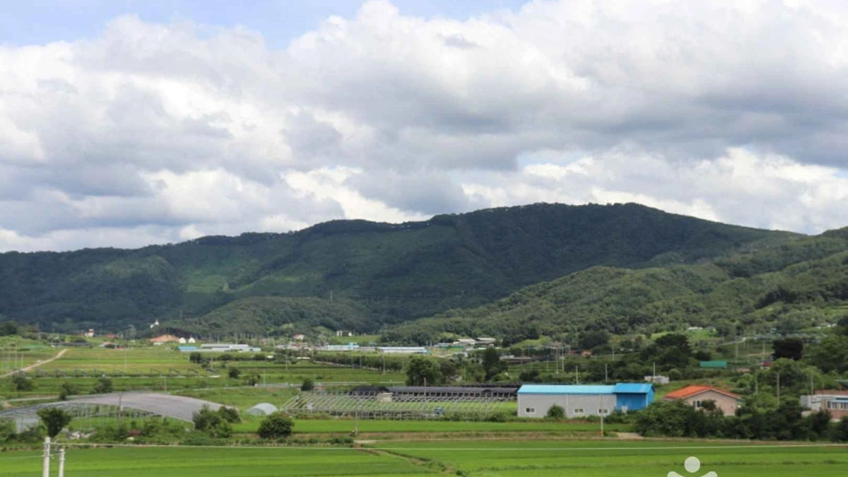 구녀산