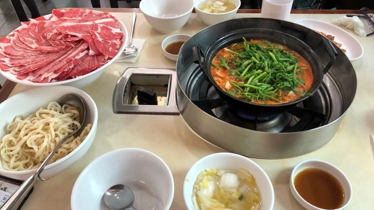 방이샤브샤브칼국수 방이본점