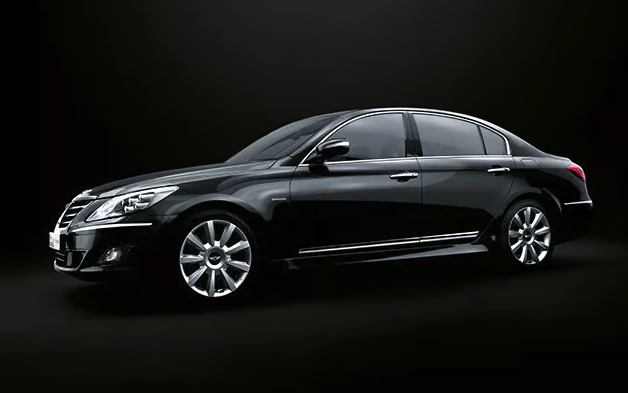 [그 시절 명차] 제네시스 프라다편 5.0 V8 한정판 역사와 주요 제원