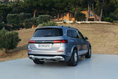 드디어 페이스리프트 벤츠 마이하브 GLS 680 공개 핵심 변화