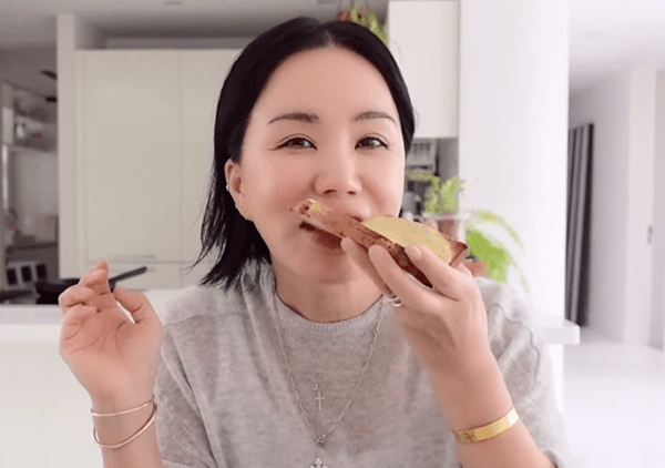 엄정화 유튜브 캡쳐