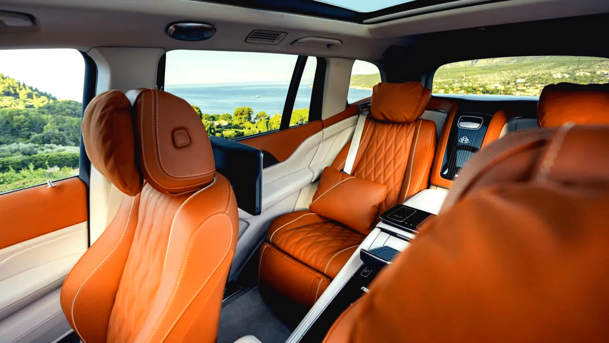 V12 버리고 메르세데스-마이바흐 GLS 680 공개