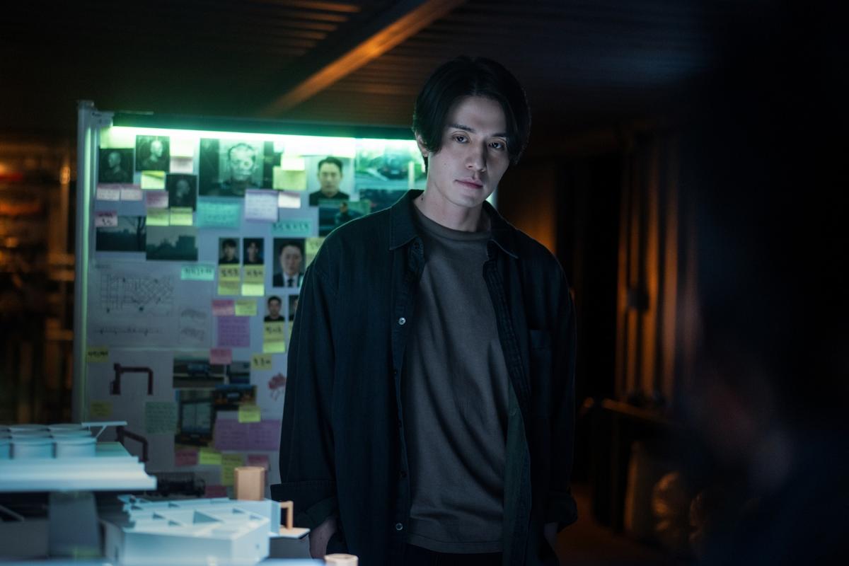 완성형 액션 이동욱을 목격하라! ‘킬러들의 쇼핑몰 시즌2’ 7월 22일 공개 확정!