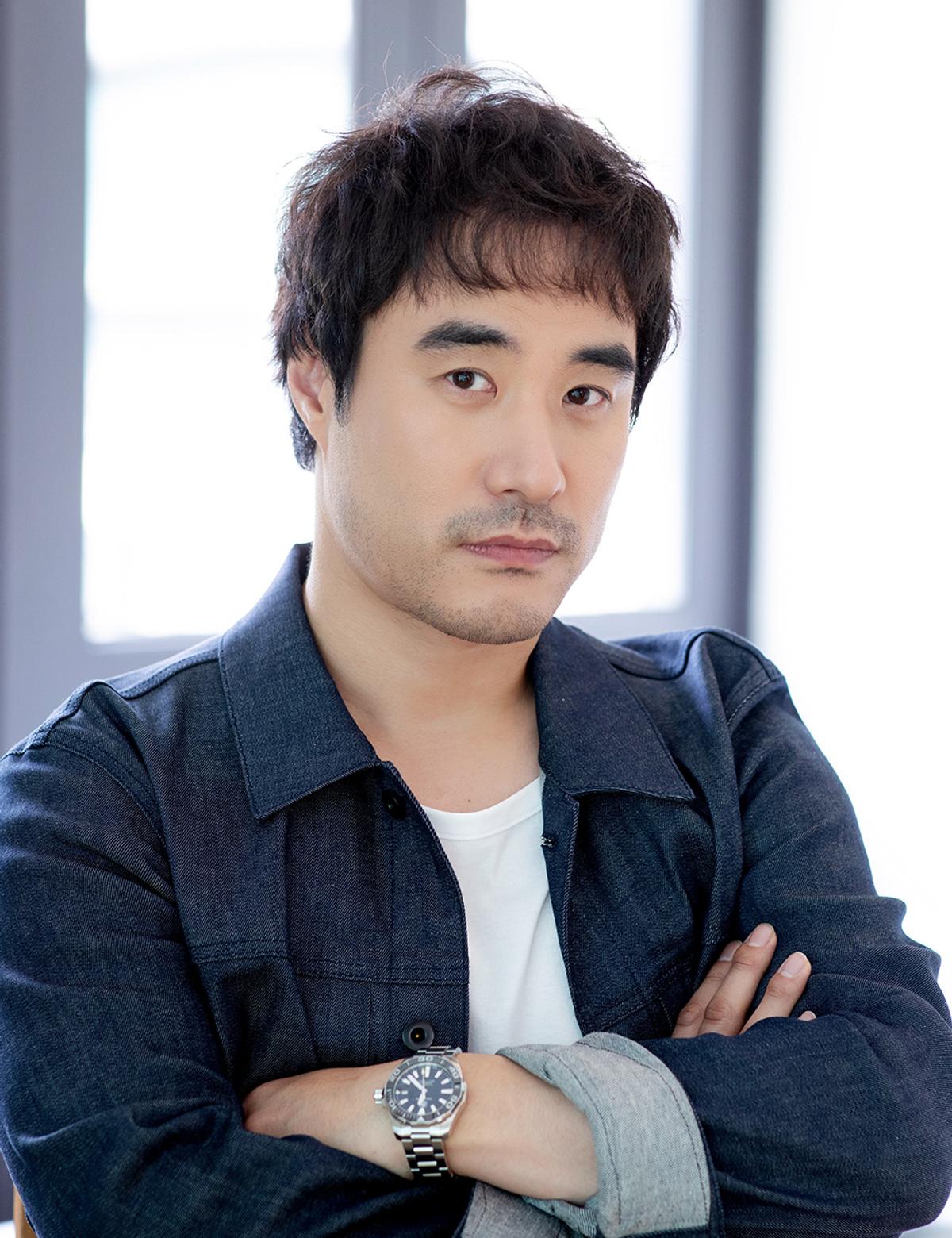 ‘상남자’ 디즈니+ 공개 확정! 대기업 CEO 박정민, 신입사원으로 회귀!