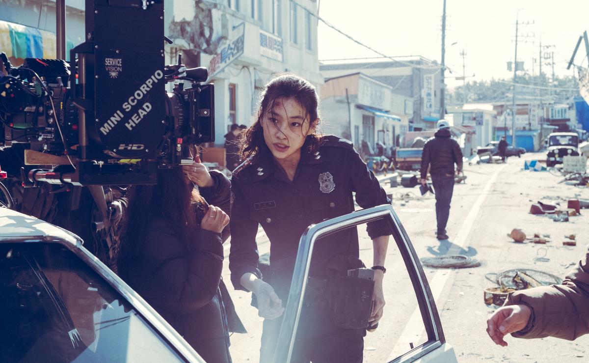카메라 너머 배우들의 열정! ‘호프’ 홍경표 촬영감독이 직접 찍은 비하인드 스틸 공개!