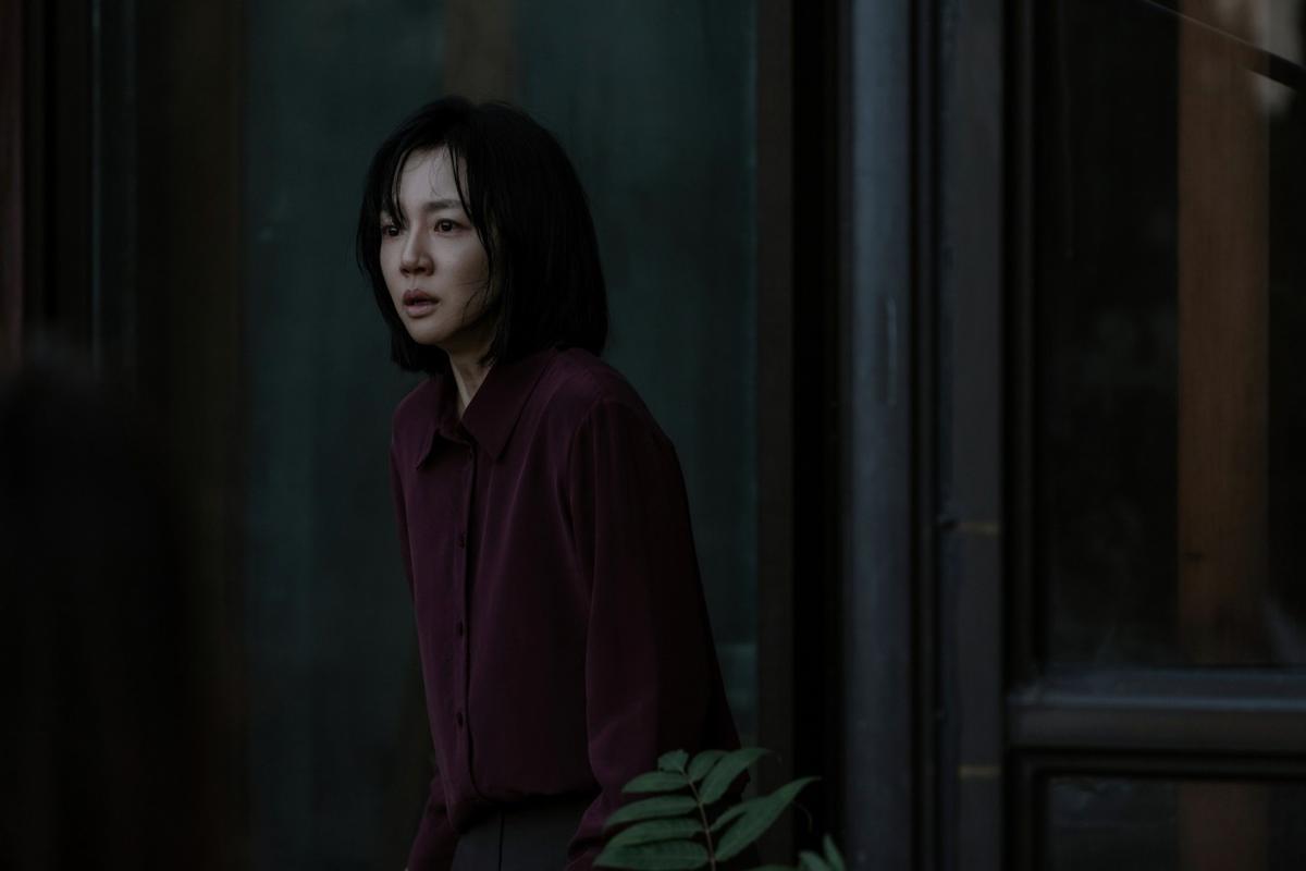 〈그림자 아이〉 금옥 역 임수정
