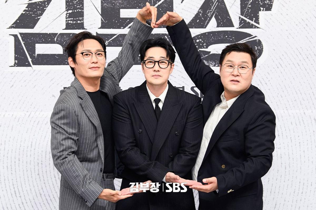 〈김부장〉 주연 삼인방 (왼쪽부터) 최대훈, 소지섭, 윤경호 (출처=SNSNOW 공식 X)