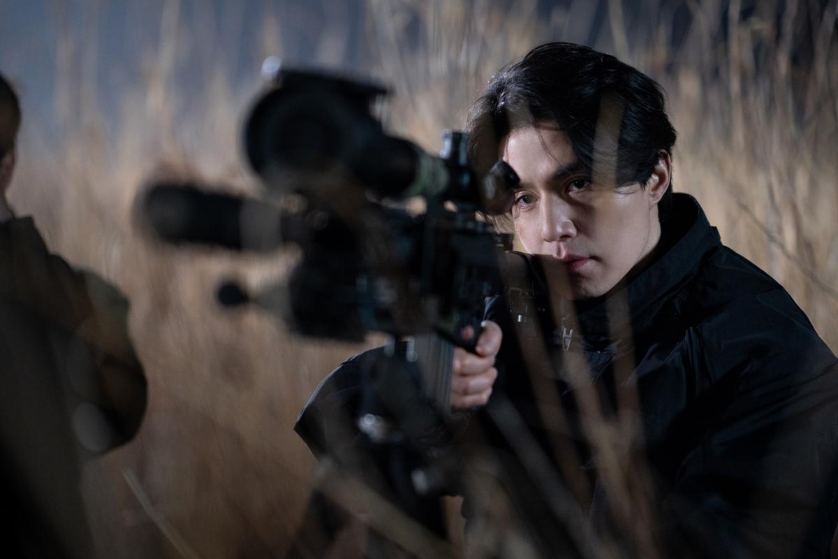 완성형 액션 이동욱을 목격하라! ‘킬러들의 쇼핑몰 시즌2’ 7월 22일 공개 확정!