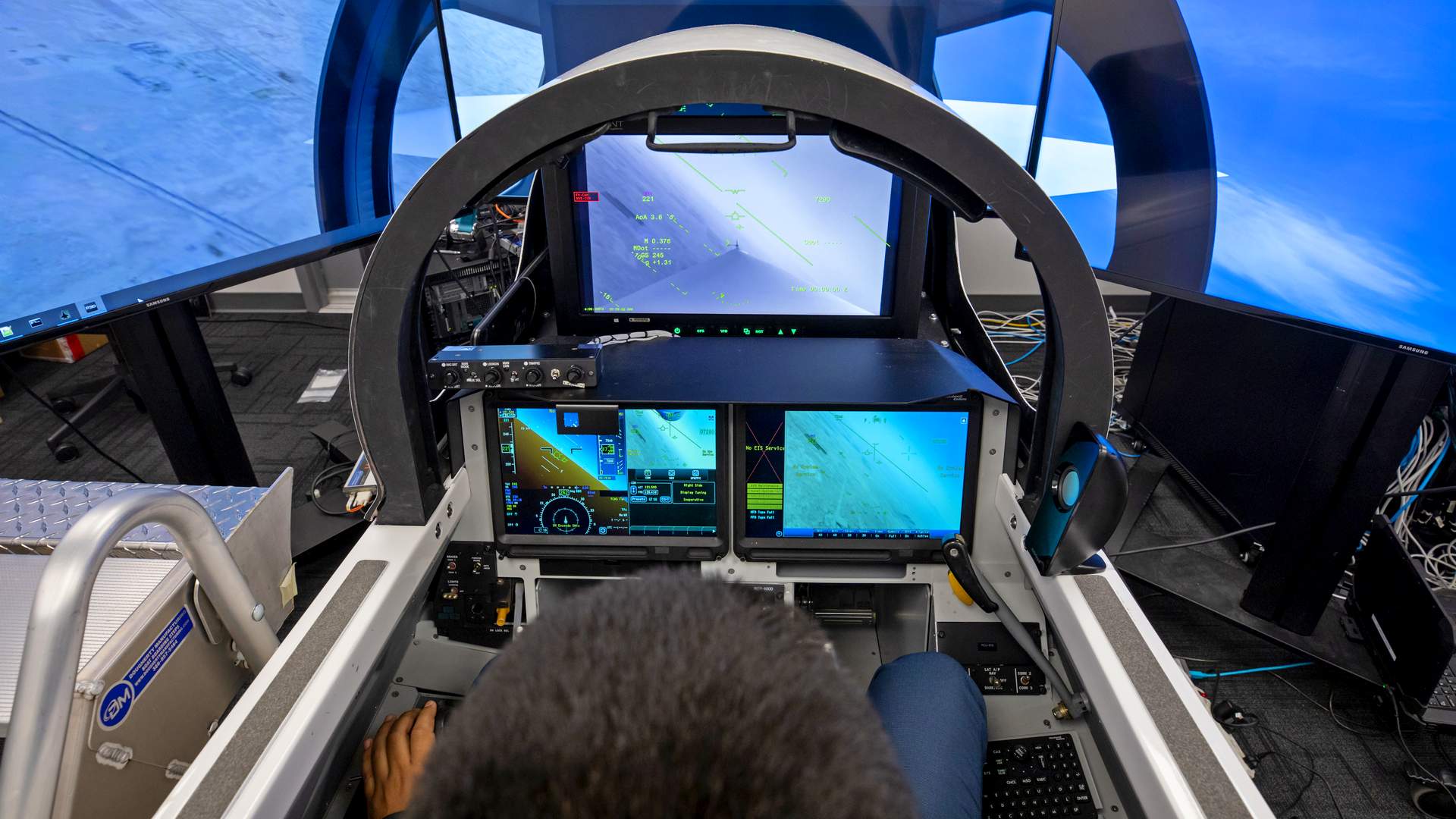 Lockheed And NASA Unveil Finished X-59 Low Boom Aircraft - Mentour Pilot