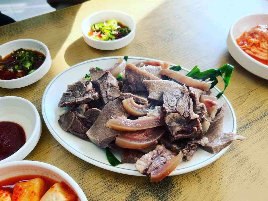 50년 넘은 국밥 맛집