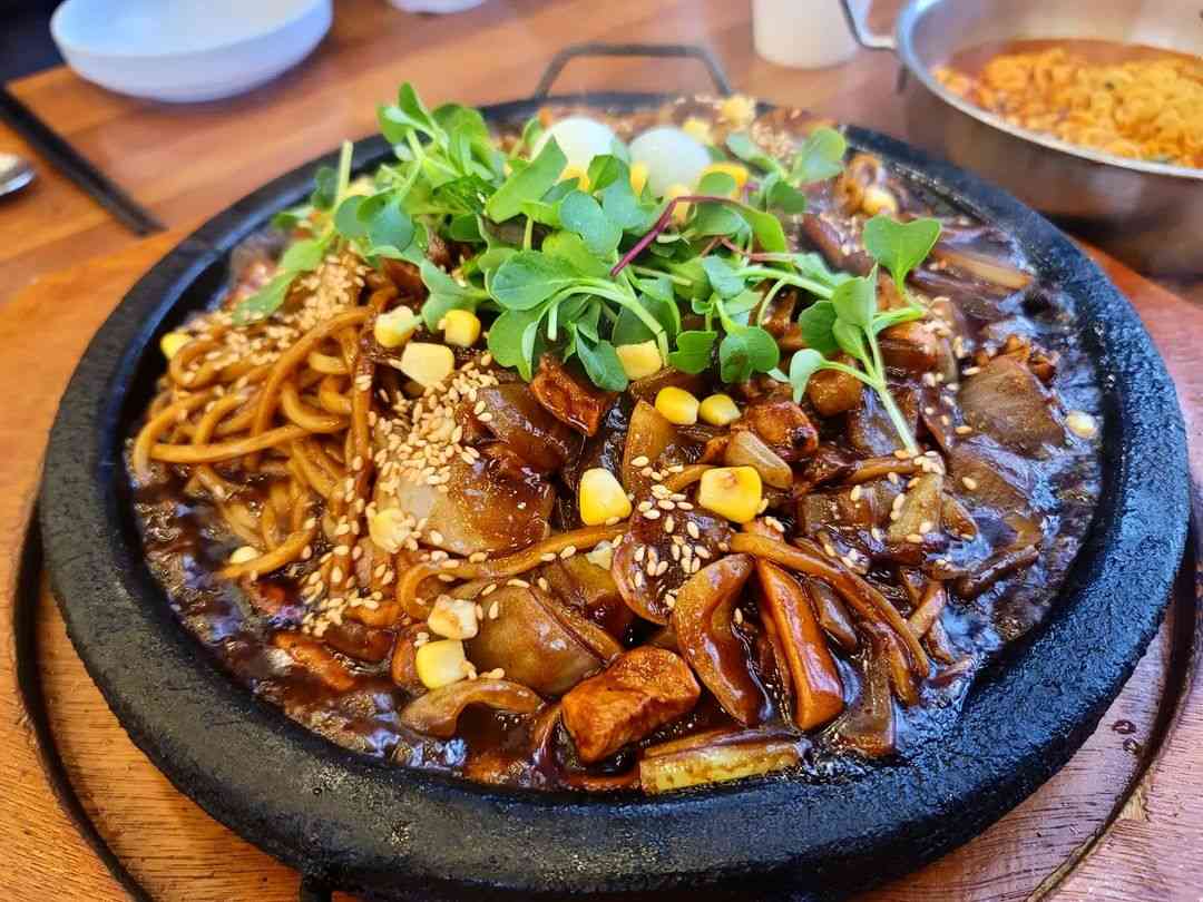 돌짜장 맛집